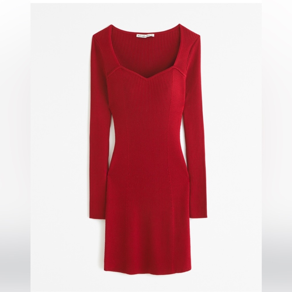 Abercrombie and Fitch Long Sleeve Sweetheart Mini Sweater Dress.